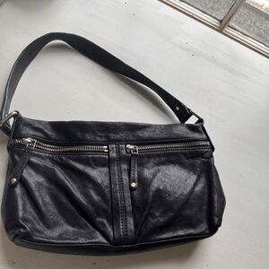 Banana Republic leather shoulder bag